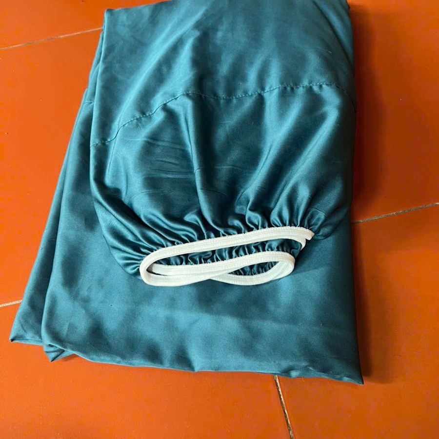 Ga bọc xanh ngọc